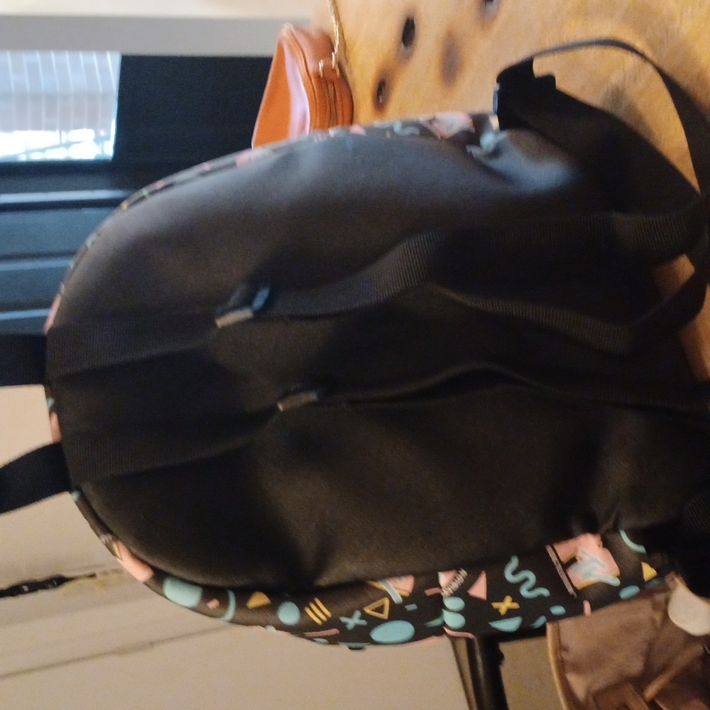 MTV backpack - Picture 3 of 3